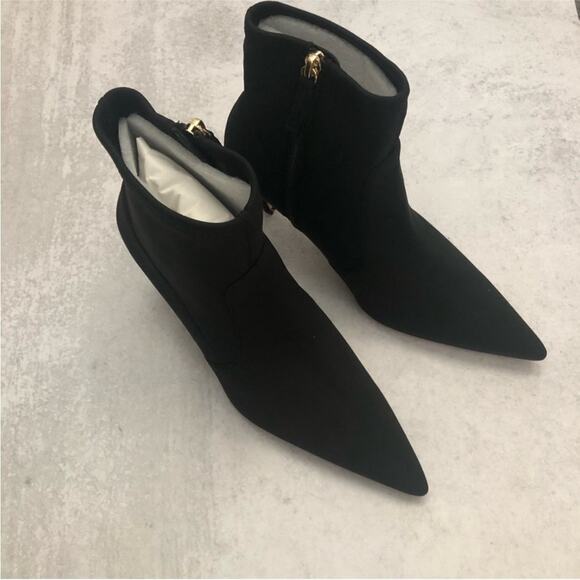 Good American The Icon Bootie Black Neoprene NEW - Picture 2 of 11